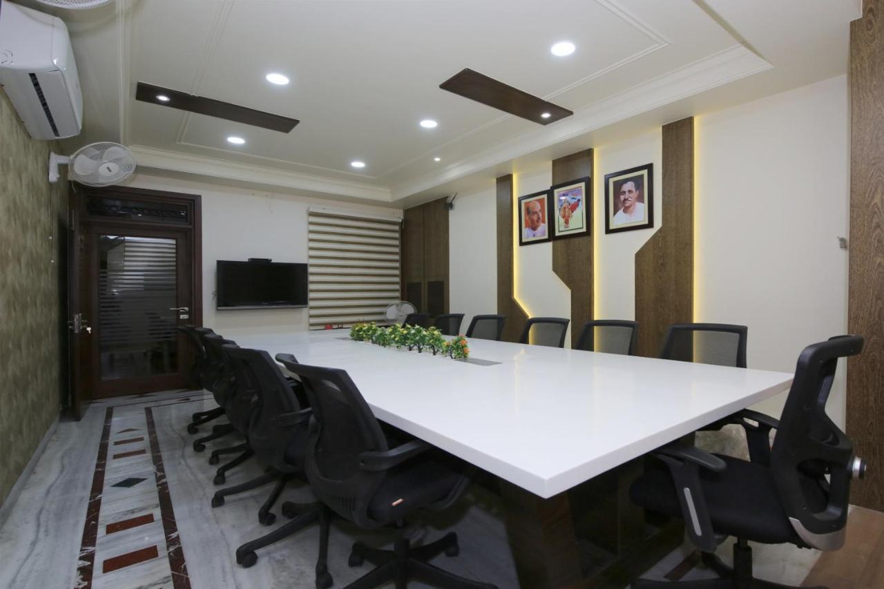 Capital O 36691 Hotel Aashirwad Inn Jabalpur Exterior foto