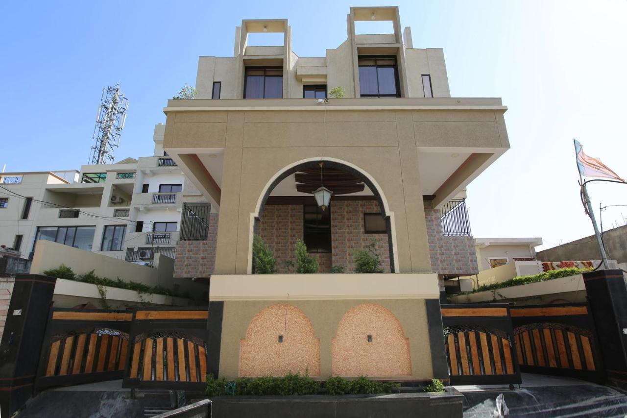 Capital O 36691 Hotel Aashirwad Inn Jabalpur Exterior foto